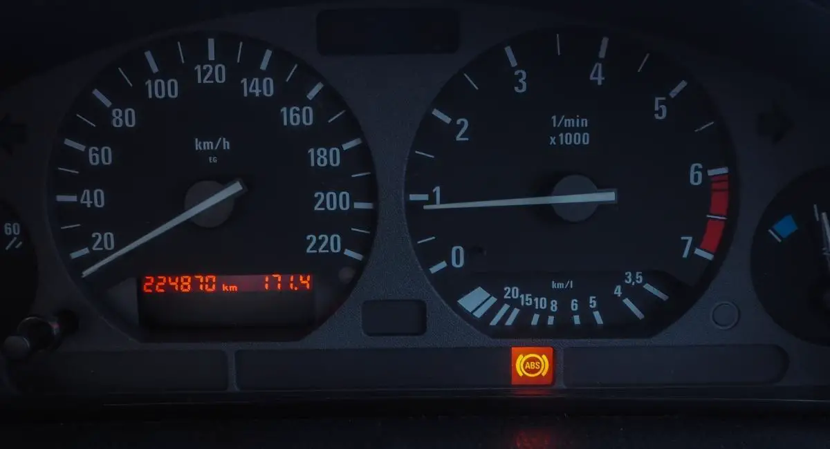 How To Turn Off ABS Light On Jeep Wrangler- The Ultimate Guide